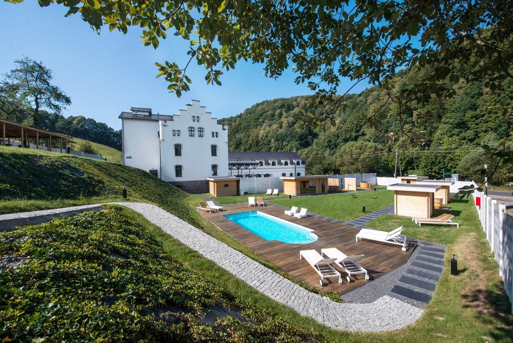 Hotel Palac Jugowice Wałbrzych Extérieur photo